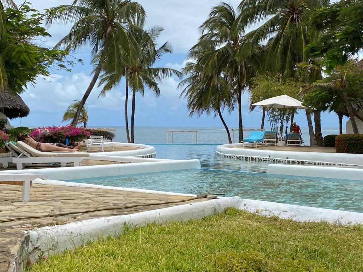 Vila White Lion Malindi Exteriér fotografie